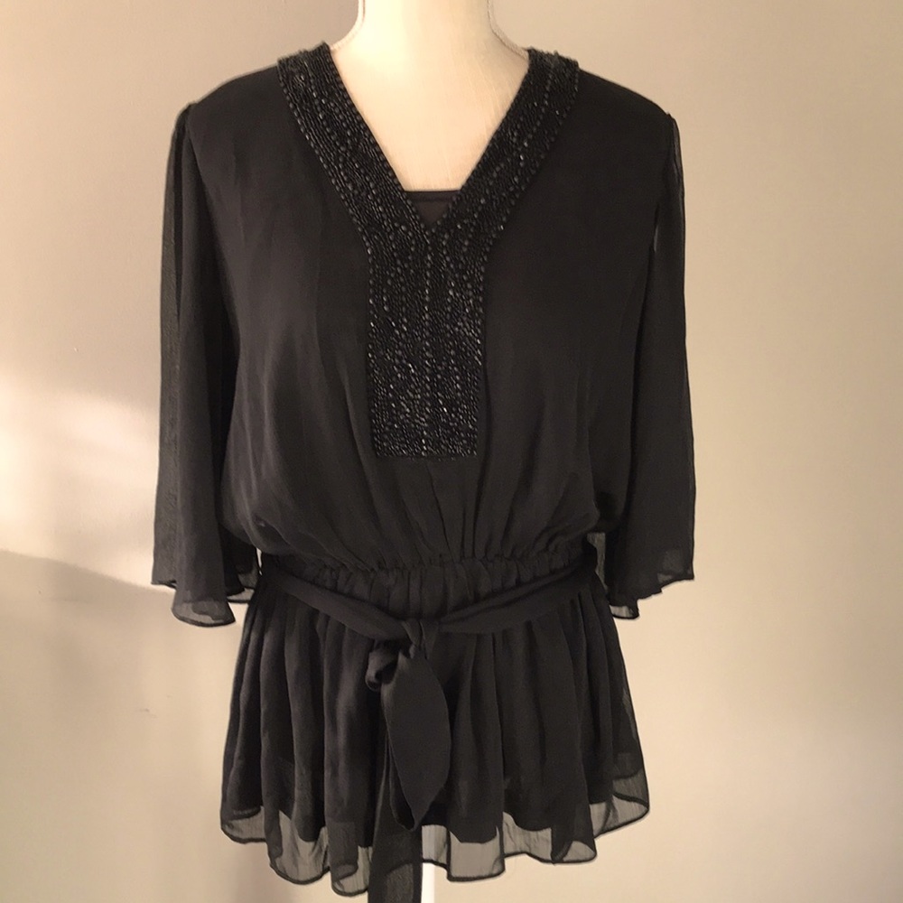 Badgley Mischka American Glamour black V-Neck w/ Beading